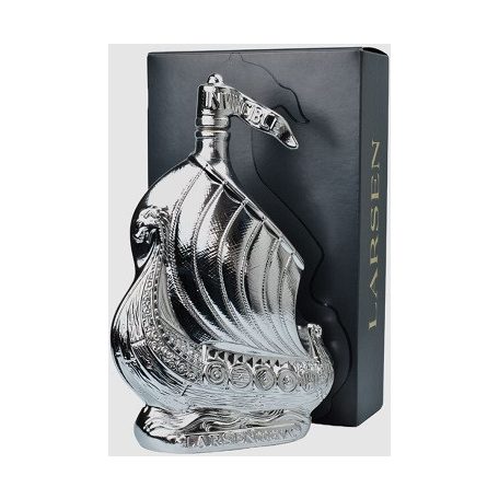 Larsen Cognac Silver ezüst kerámia, hajó kiadás 0,7L 40% dd.