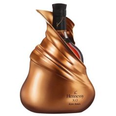 Hennessy XO Kim Jones Edition 0,7L 40% dd.