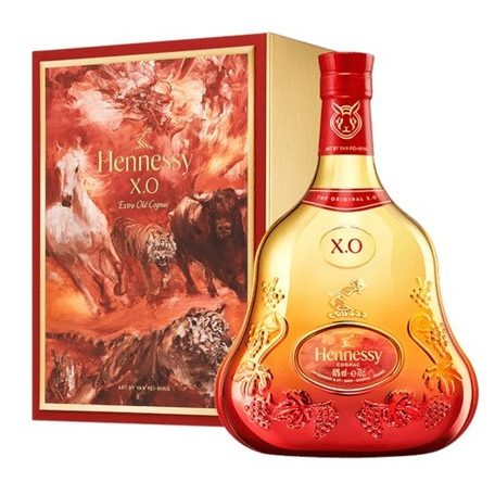 Hennessy XO 0,7L 40% dd. (piros/arany) YAN PEI-MING Limitált kiadás