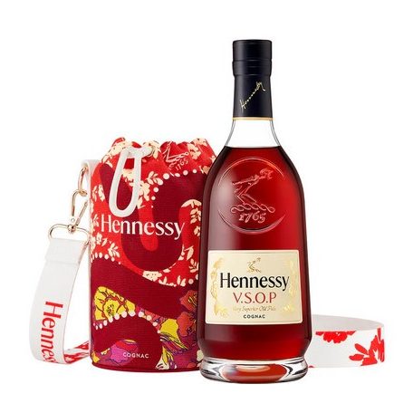 Hennessy VSOP 0,7L 40% + táska